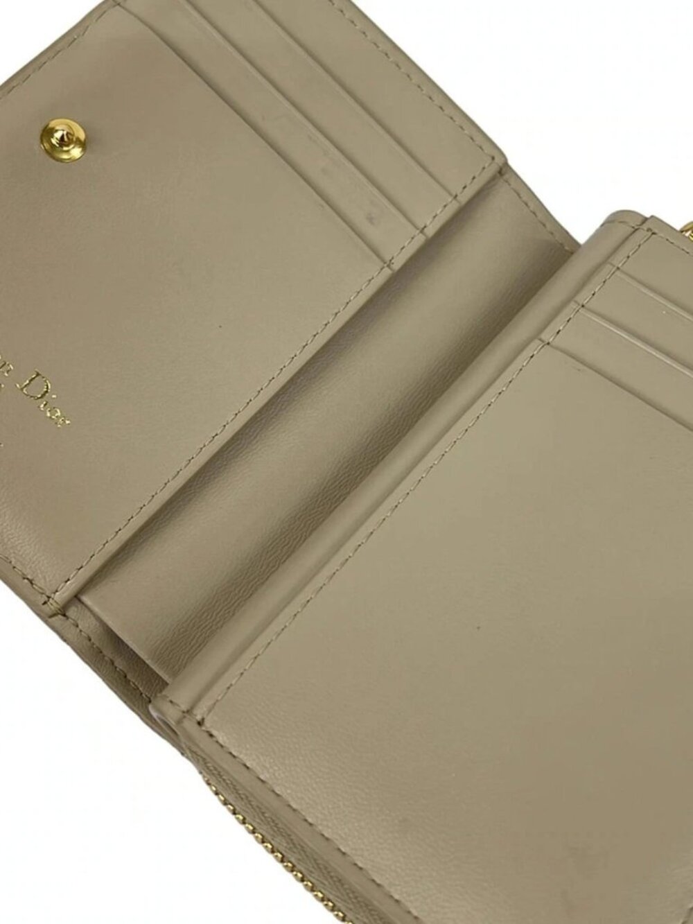 DIOR/ChristianDior Dior Caro - Beige Leather Bifold Wallet - Picture 6 of 8